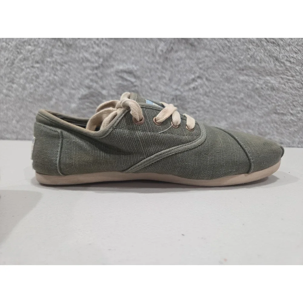 TOMS Green Canvas‎ Lace-Up Sneaker womans Sz 7 Round Toe Casual Shoes
